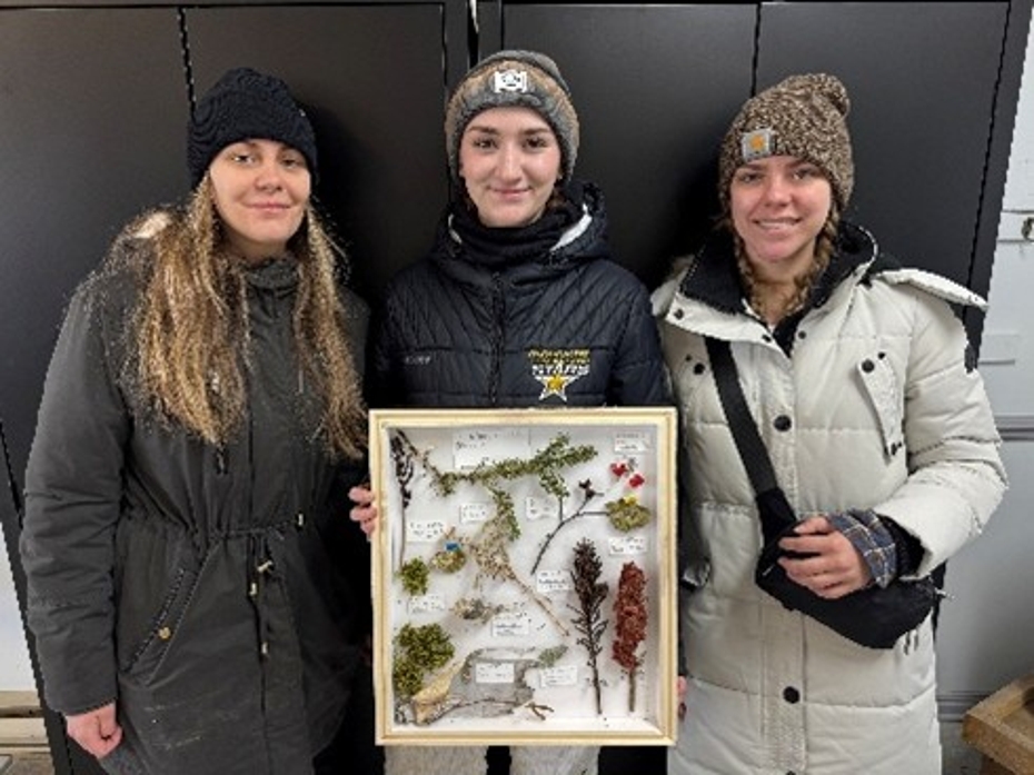 students at cooper marsh